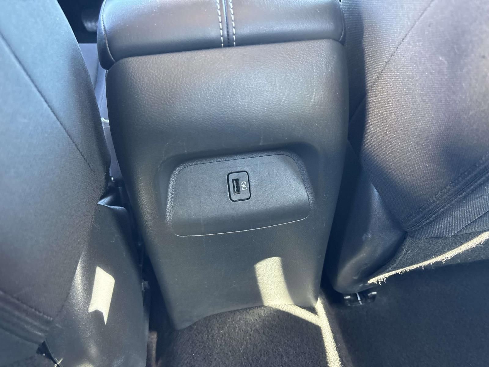 Used 2021 Nissan Sentra SV image 34