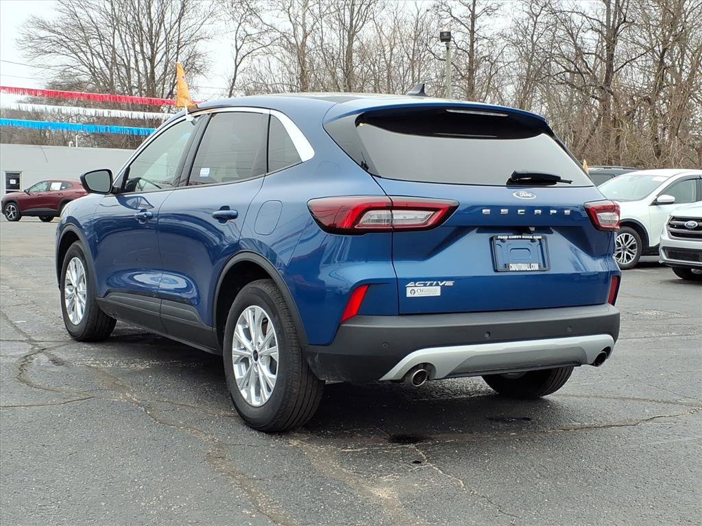 Certified 2023 Ford Escape Active w/ Tech Pack #2 image 3