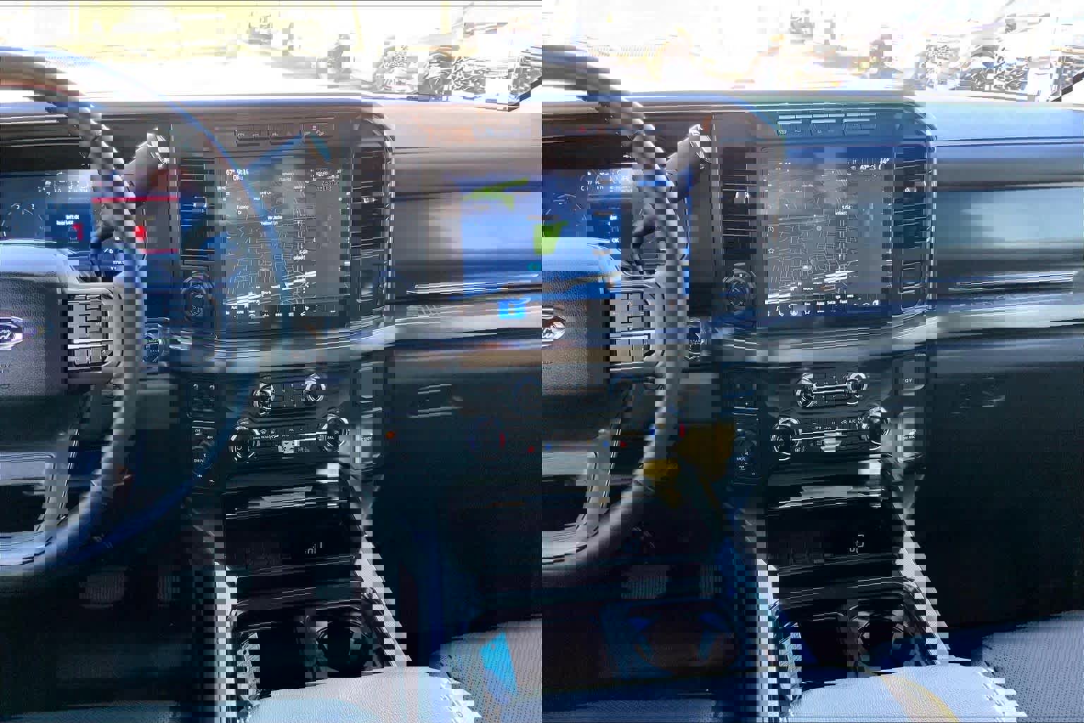 Certified 2024 Ford F250 Lariat w/ Lariat Ultimate Package image 8