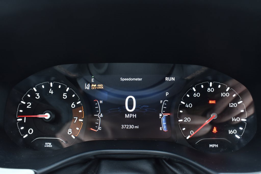 Used 2022 Jeep Compass Limited image 11