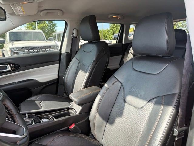Used 2022 Jeep Compass Limited w/ Elite Group AWD/4WD image 18