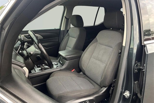 Used 2019 Chevrolet Traverse LT image 25