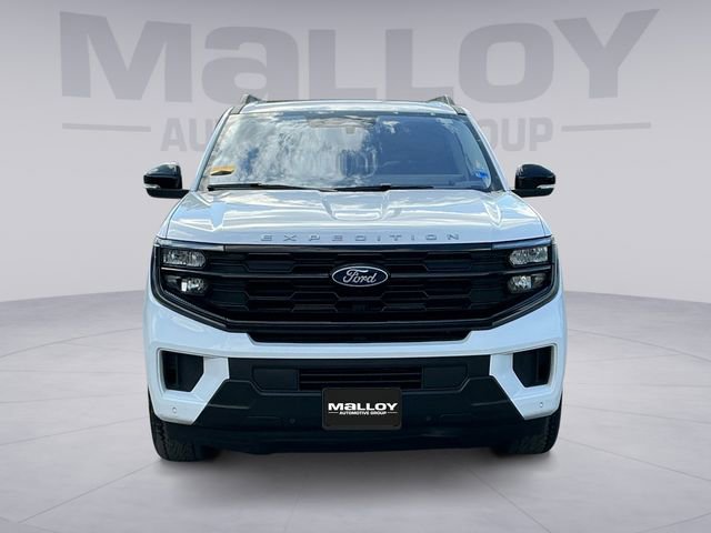 Certified 2025 Ford Expedition Active AWD/4WD image 8