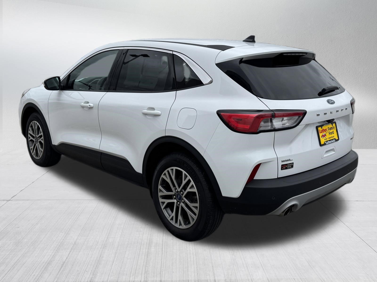 Certified 2022 Ford Escape SEL AWD/4WD image 5