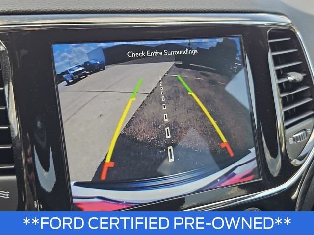 Used 2022 Jeep Grand Cherokee Laredo X RWD image 27