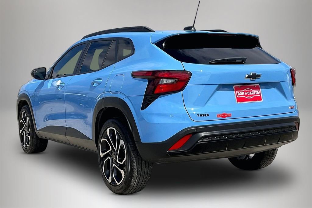 Used 2024 Chevrolet Trax RS w/ Driver Confidence Package image 4