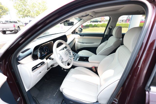 Used 2023 Hyundai Palisade Limited AWD/4WD image 13