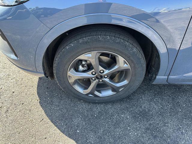 Certified 2024 Ford Escape ST-Line w/ Tech Pack #1 AWD/4WD image 9