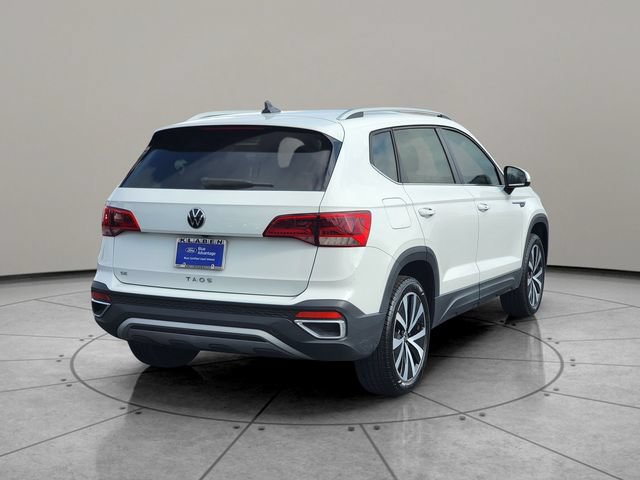 Used 2024 Volkswagen Taos SE FWD image 11