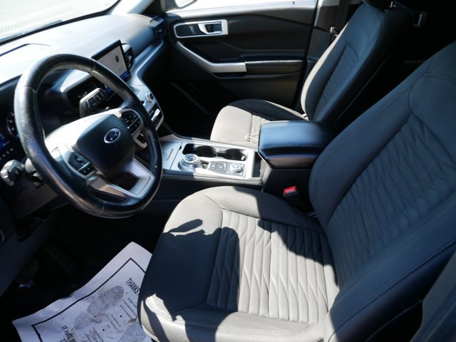 Certified 2020 Ford Explorer XLT w/ Comfort Package AWD/4WD image 11
