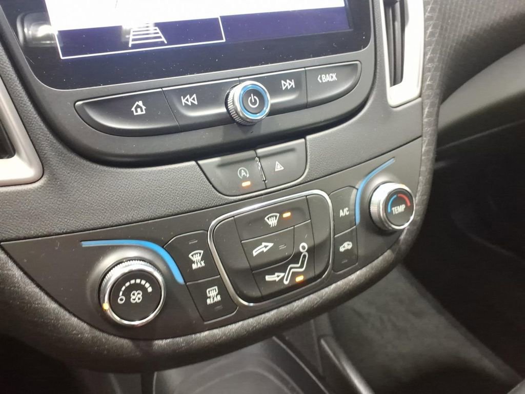 Used 2023 Chevrolet Malibu RS image 9