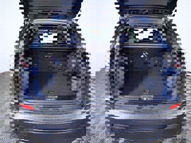 Used 2021 Jeep Cherokee Latitude Lux w/ Sun & Sound Group image 10