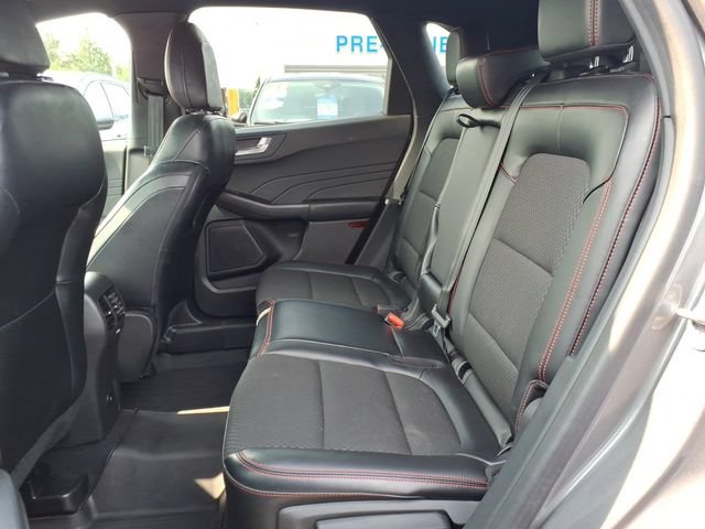 Certified 2023 Ford Escape ST-Line w/ Tech Pack #1 AWD/4WD image 8