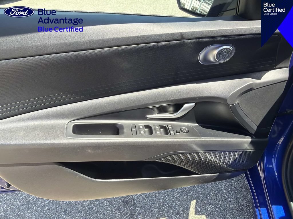Used 2024 Hyundai Elantra SEL FWD image 14