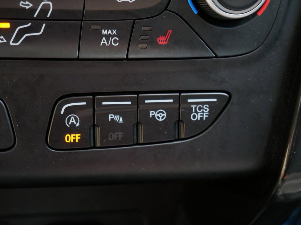 Certified 2018 Ford Escape Titanium w/ Ford Safe & Smart Package AWD/4WD image 26