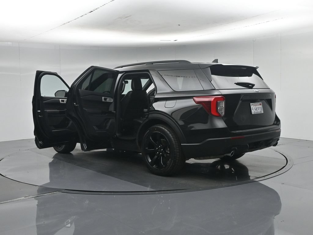 Certified 2023 Ford Explorer ST-Line RWD image 39