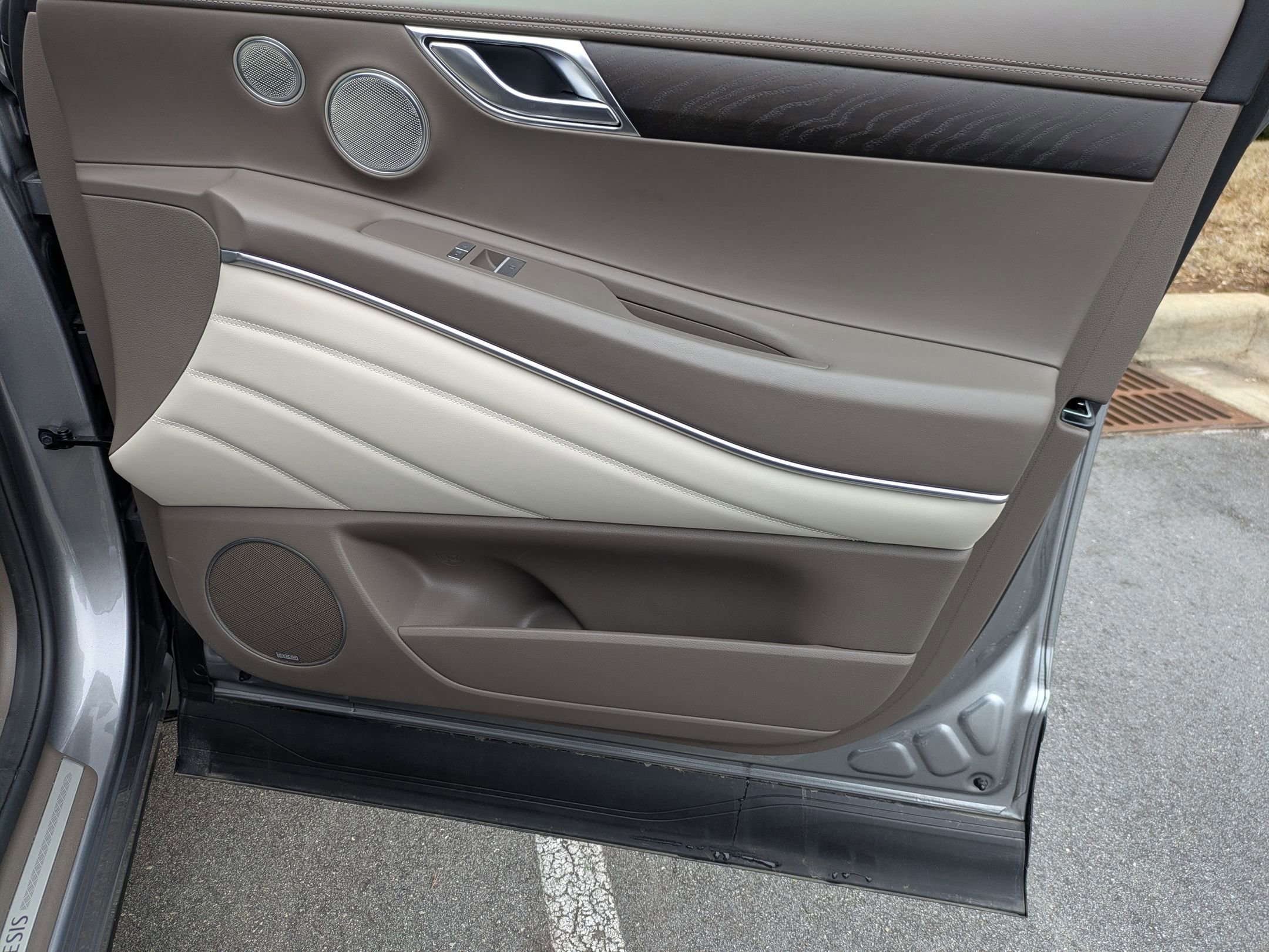 Used 2024 Genesis GV80 3.5T image 38