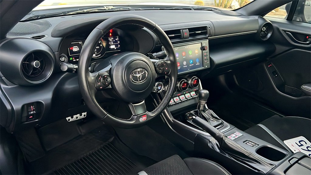 Used 2022 Toyota GR86 Premium image 7