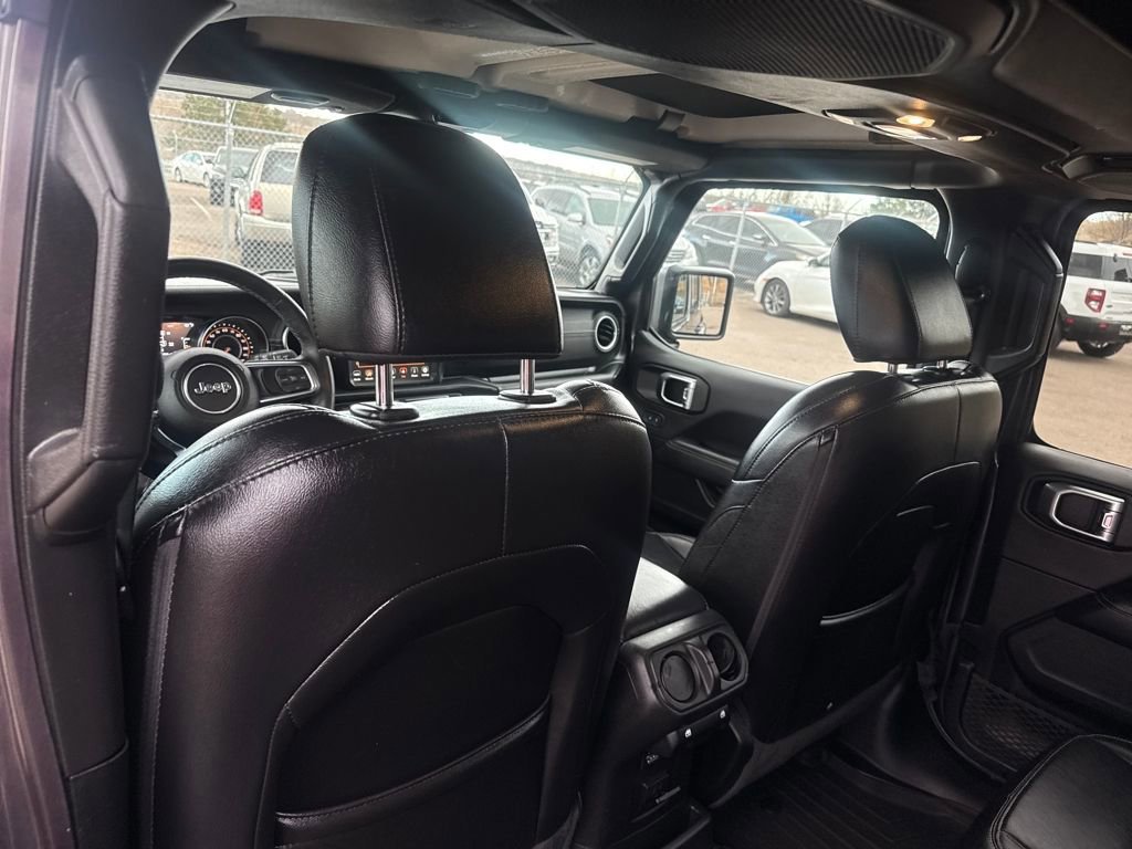 Used 2022 Jeep Wrangler Unlimited Sahara w/ LED Lighting Group image 25