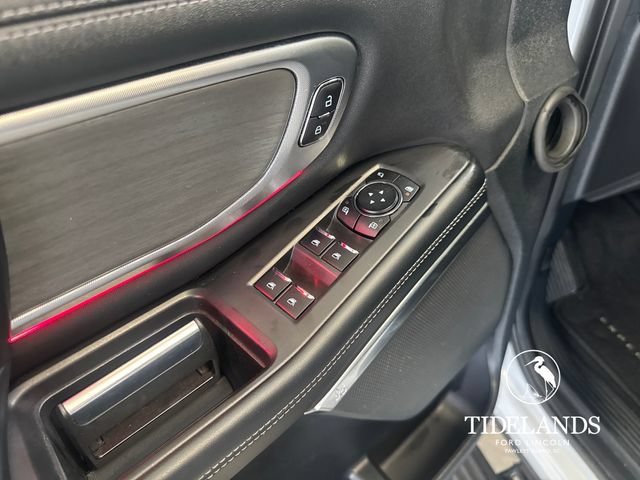 Certified 2025 Ford Expedition Platinum AWD/4WD image 15