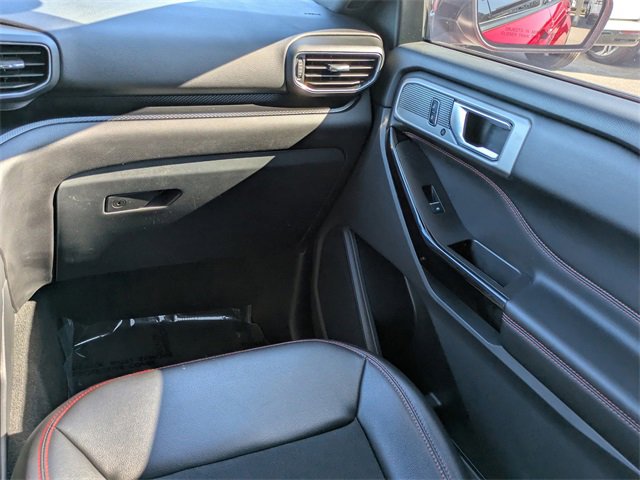 Certified 2022 Ford Explorer ST-Line image 16