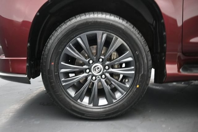 Used 2020 Lexus GX 460 Luxury w/ Luxury Sport Package AWD/4WD image 33