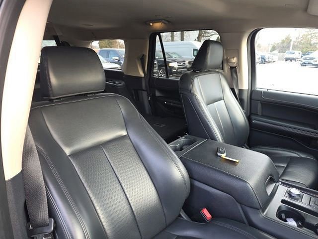 Certified 2024 Ford Expedition XLT image 14