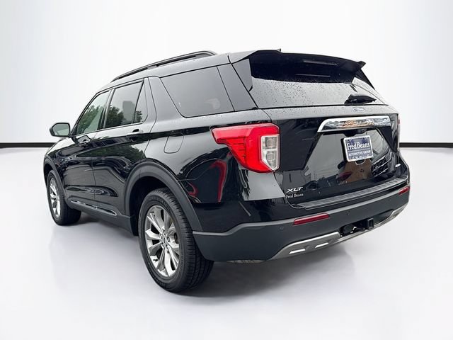 Certified 2023 Ford Explorer XLT w/ Equipment Group 202A AWD/4WD image 8