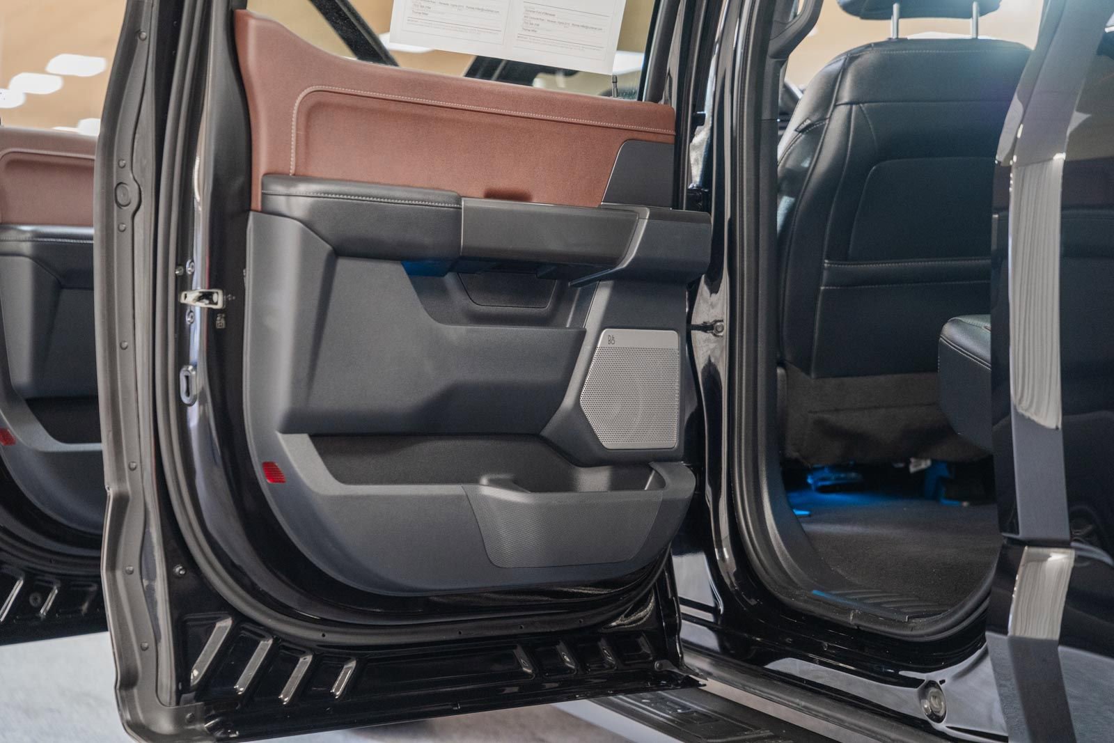 Certified 2023 Ford F150 Lariat w/ Equipment Group 502A High image 46