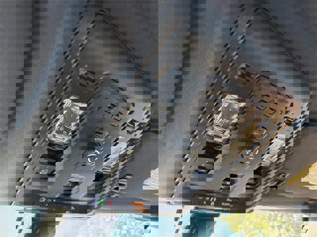 Used 2021 GMC Yukon XL SLT image 36