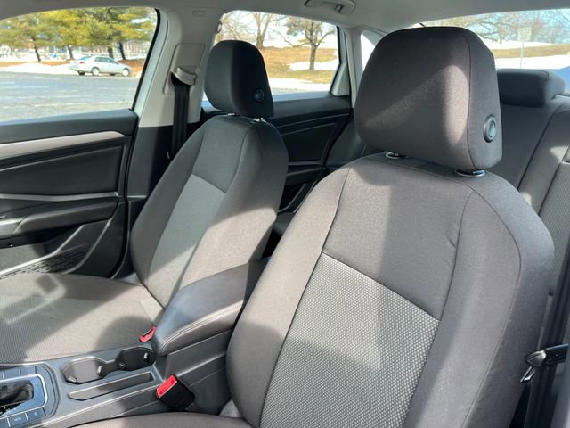 Used 2019 Volkswagen Jetta S w/ Driver Assistance Package image 17