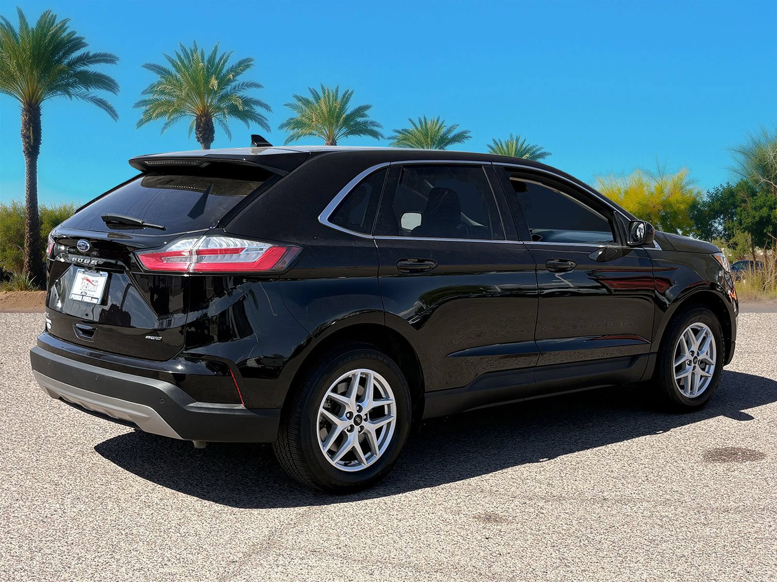 Certified 2024 Ford Edge SEL AWD/4WD image 6
