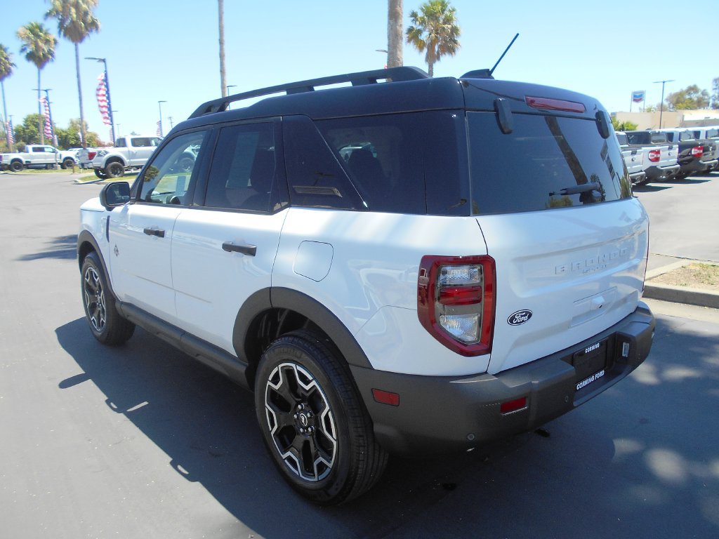 Certified 2026 Ford Bronco Sport Outer Banks w/ Outer Banks Tech Package+ AWD/4WD image 4