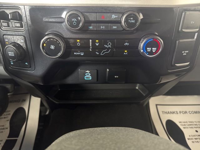 Certified 2025 Ford F350 XLT image 17