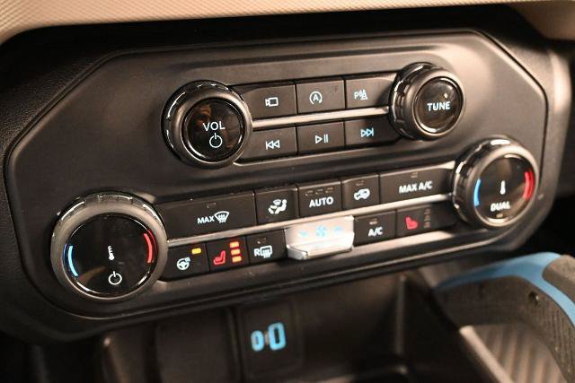 Certified 2022 Ford Bronco Wildtrak AWD/4WD image 36