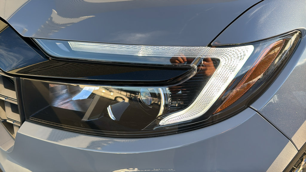 Used 2025 Honda Passport TrailSport image 6