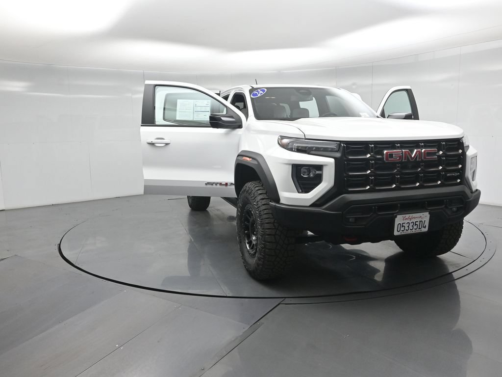 Used 2024 GMC Canyon AT4X w/ AT4X AEV Edition AWD/4WD image 32