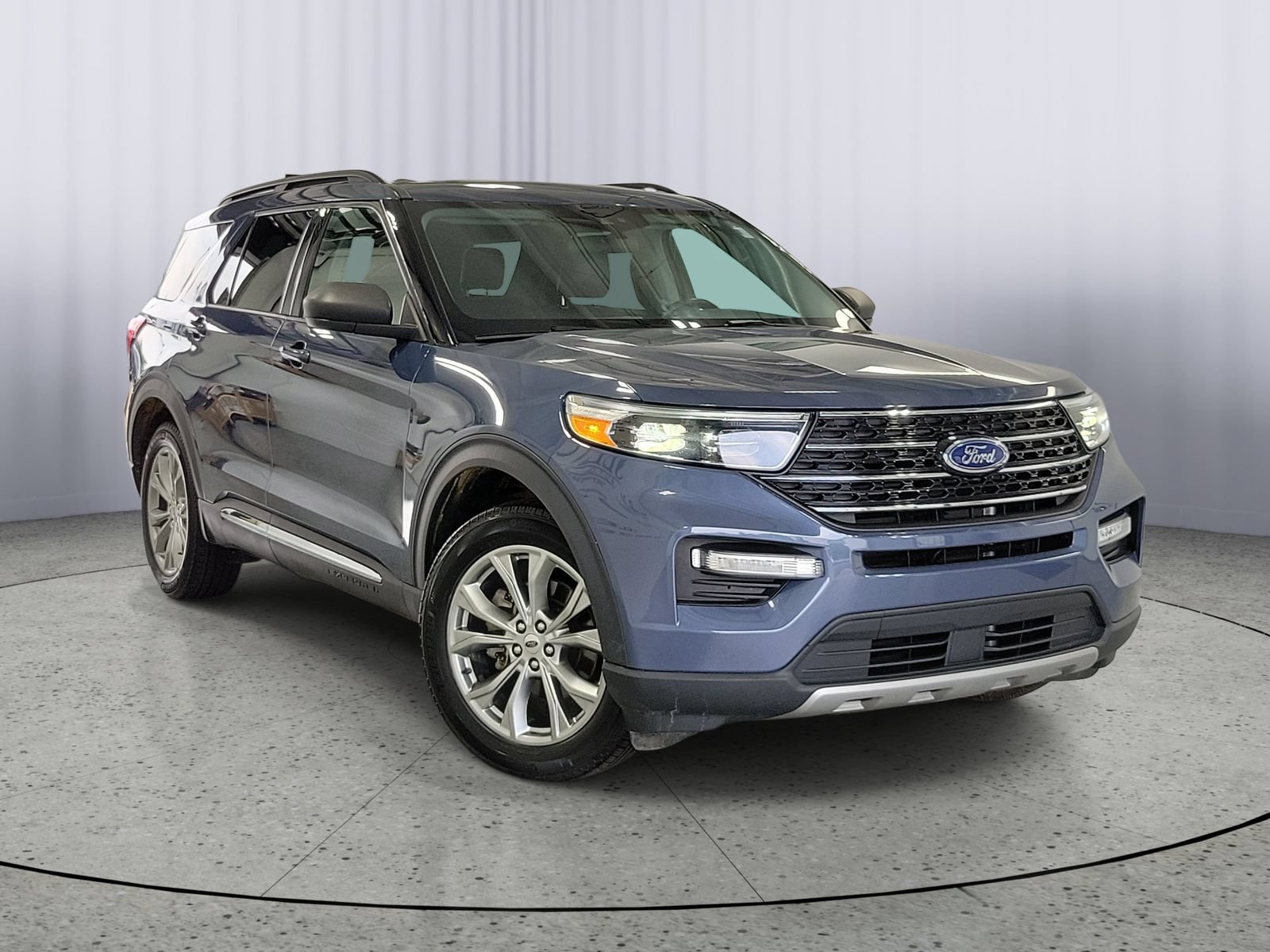 Certified 2021 Ford Explorer XLT w/ Equipment Group 202A
