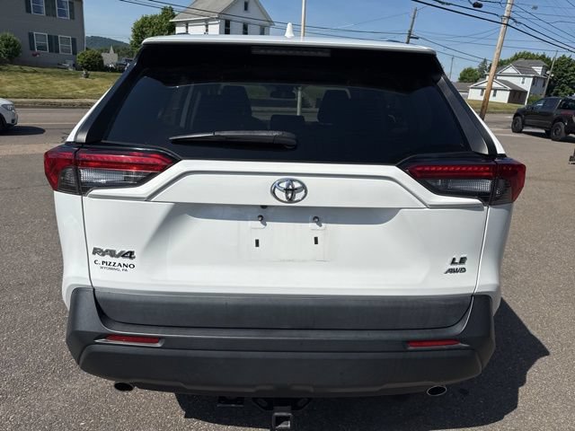 Used 2021 Toyota RAV4 LE AWD/4WD image 7