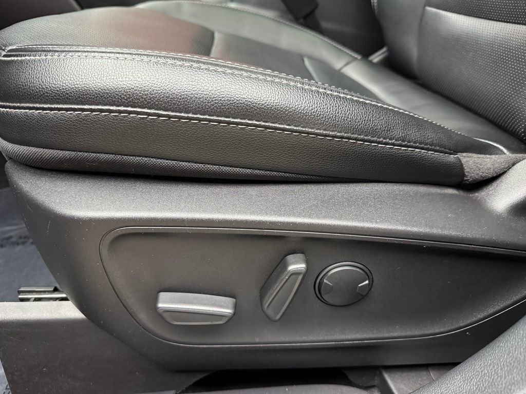 Certified 2022 Ford Escape SEL image 14