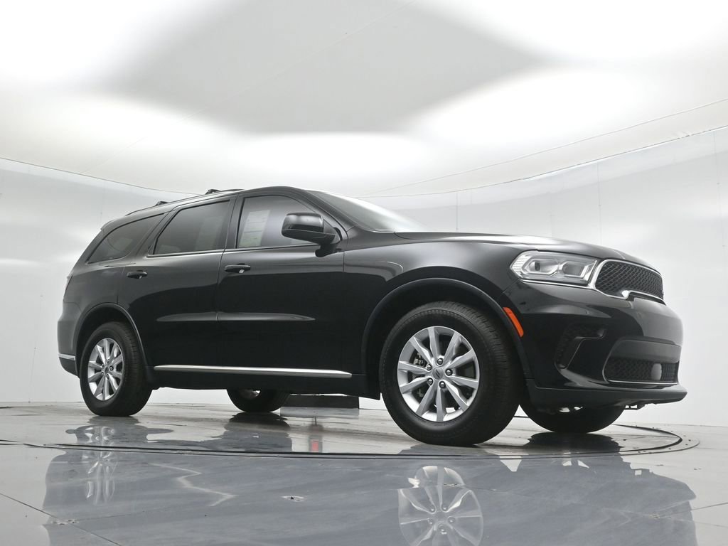 Used 2023 Dodge Durango SXT Launch Edition RWD image 2