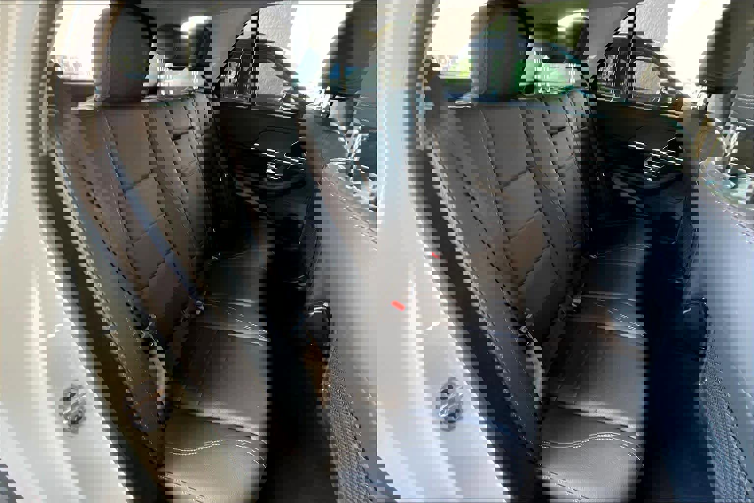 Used 2025 Mercedes-Benz GLE 350 4MATIC image 19