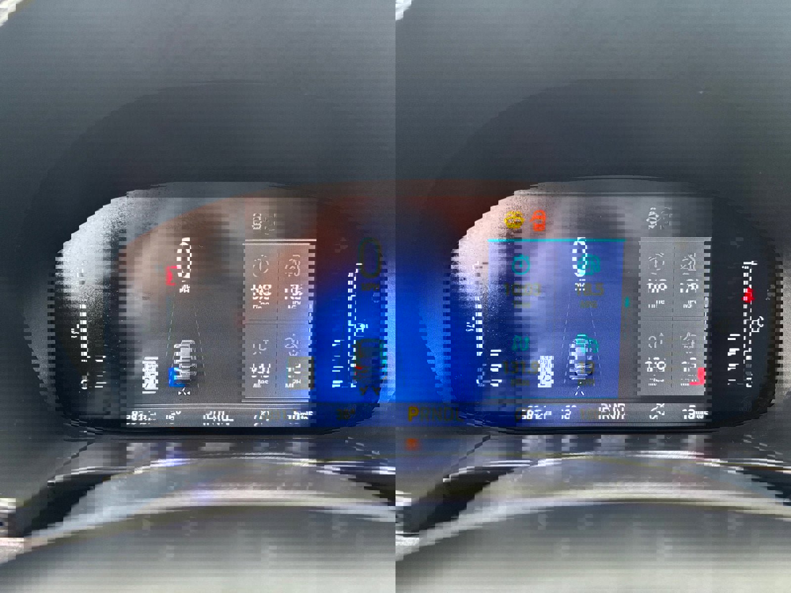 Certified 2024 Ford Escape ST-Line w/ Tech Pack #1 image 16