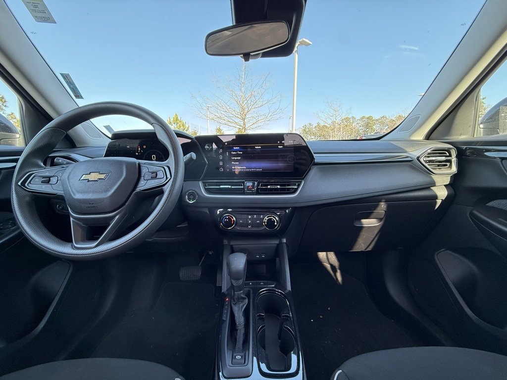 Used 2025 Chevrolet TrailBlazer LT image 29