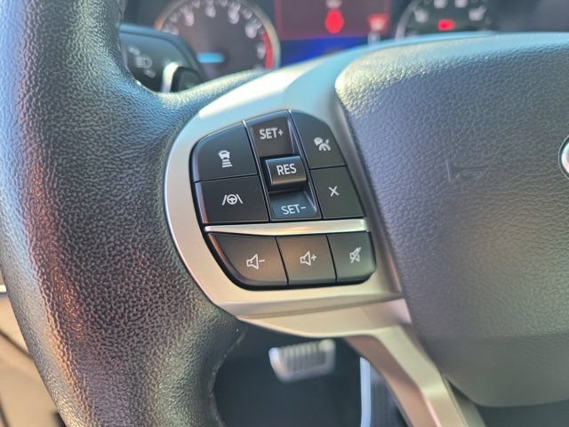 Certified 2021 Ford Explorer XLT w/ Equipment Group 202A RWD image 27