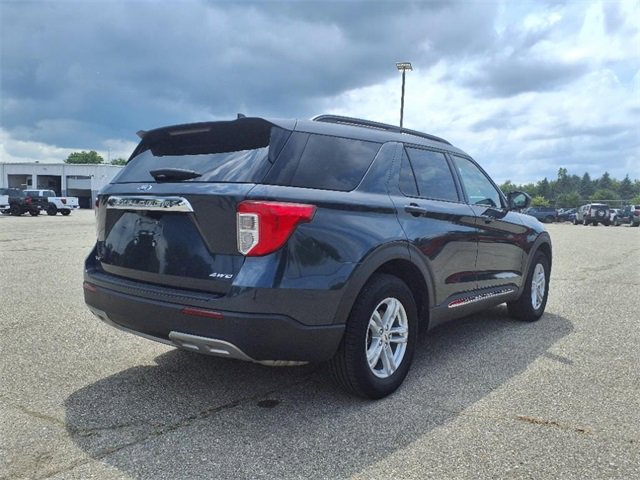 Certified 2023 Ford Explorer XLT w/ Equipment Group 202A image 6