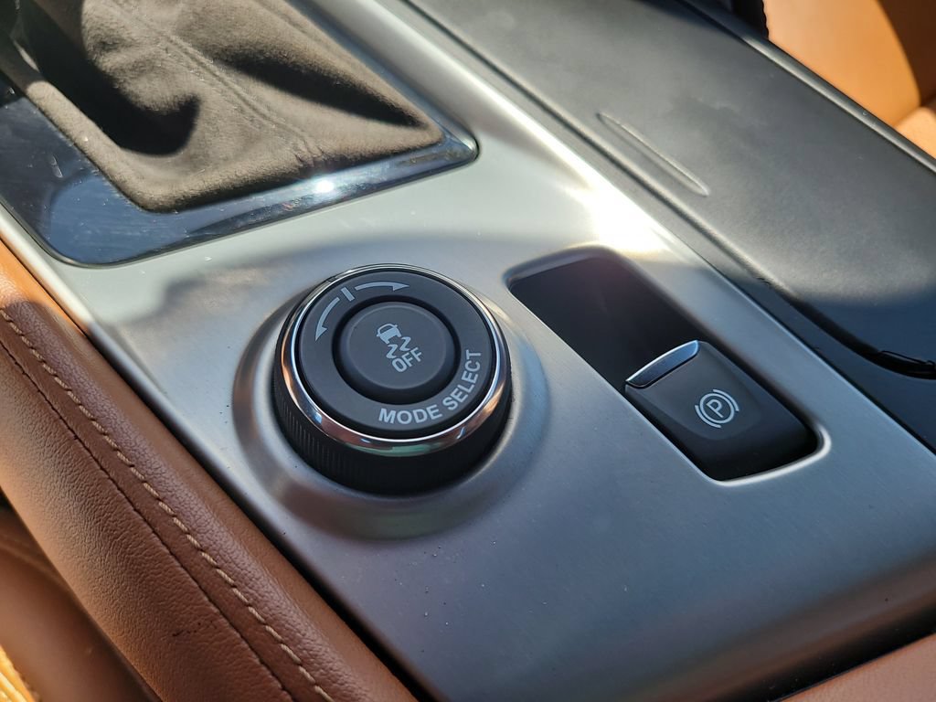 Used 2017 Chevrolet Corvette Stingray Coupe RWD image 23