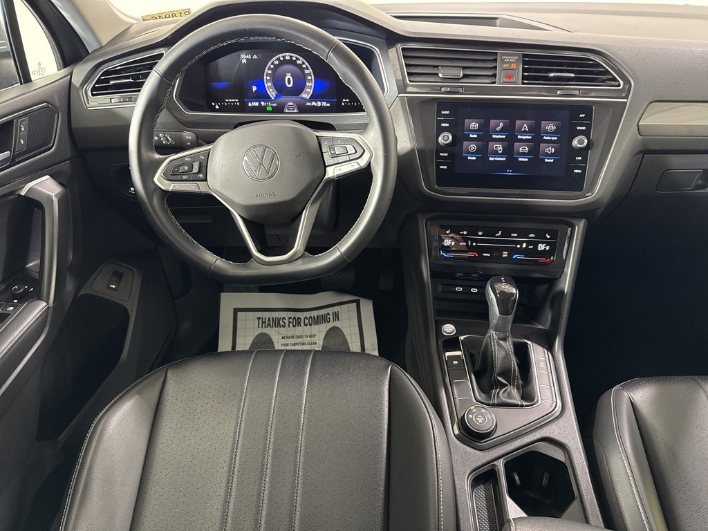 Used 2024 Volkswagen Tiguan SE image 20