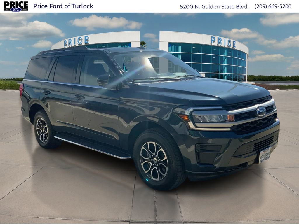 Certified 2023 Ford Expedition XLT image 7