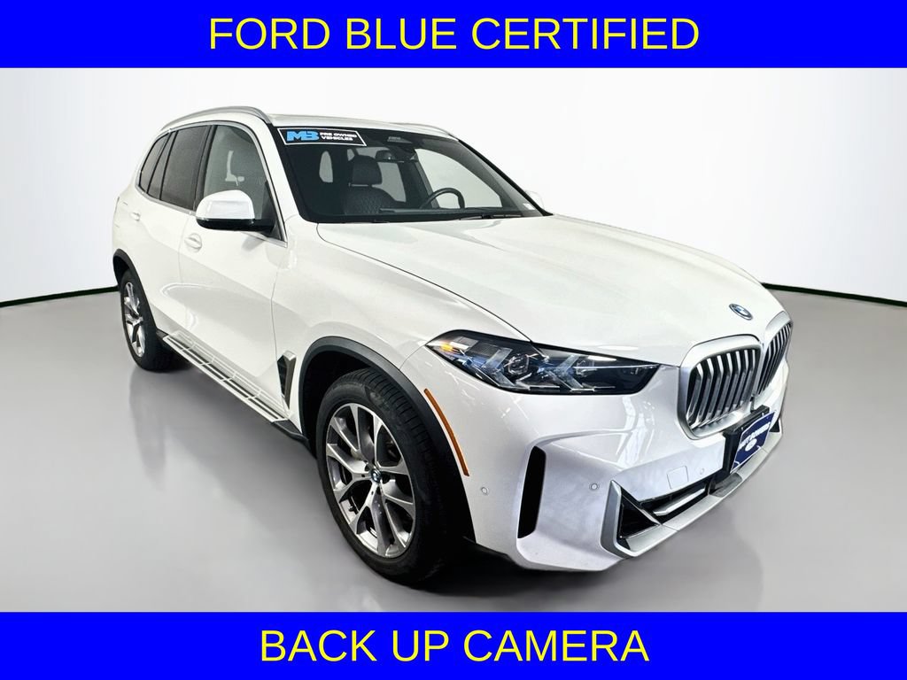 Used 2025 BMW X5 xDrive50e AWD/4WD image 4